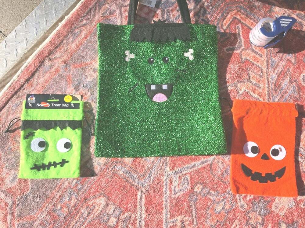 11228 3 Piece Reusable Halloween Bags Trick-or-Treating Can Also Stuff 4 Decor